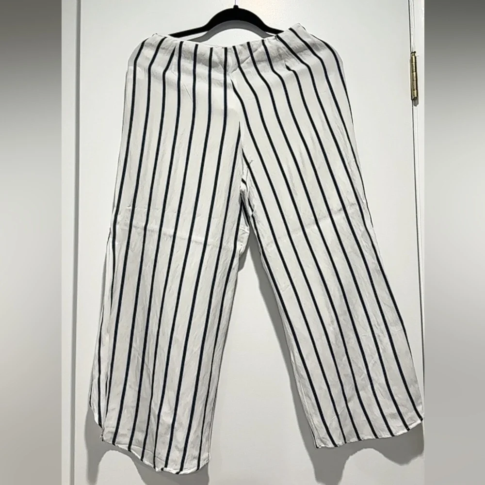 En Crème matching striped set with tank top and pants